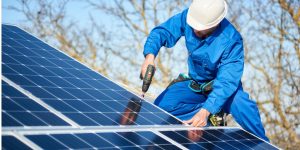 Installation Maintenance Panneaux Solaires Photovoltaïques à Montagnat